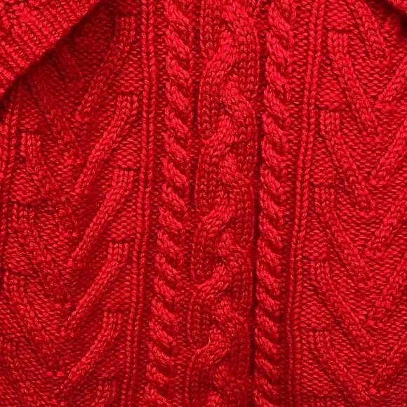 NWT‎ Abercrombie & Fitch Cable Knit Sweater Camisole and Shrug Set LARGE Red NEW - Picture 5 of 13